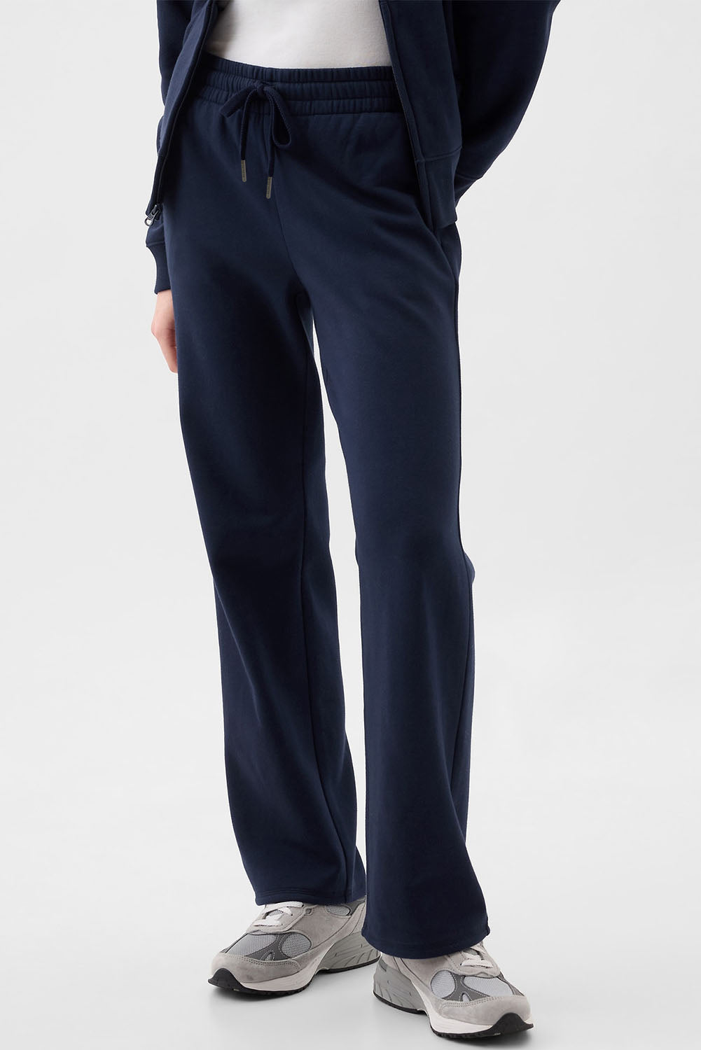 Navy blue fleece-lined casual pants with drawstring waist from Carmine Juneberry, featuring a comfortable, solid color design.