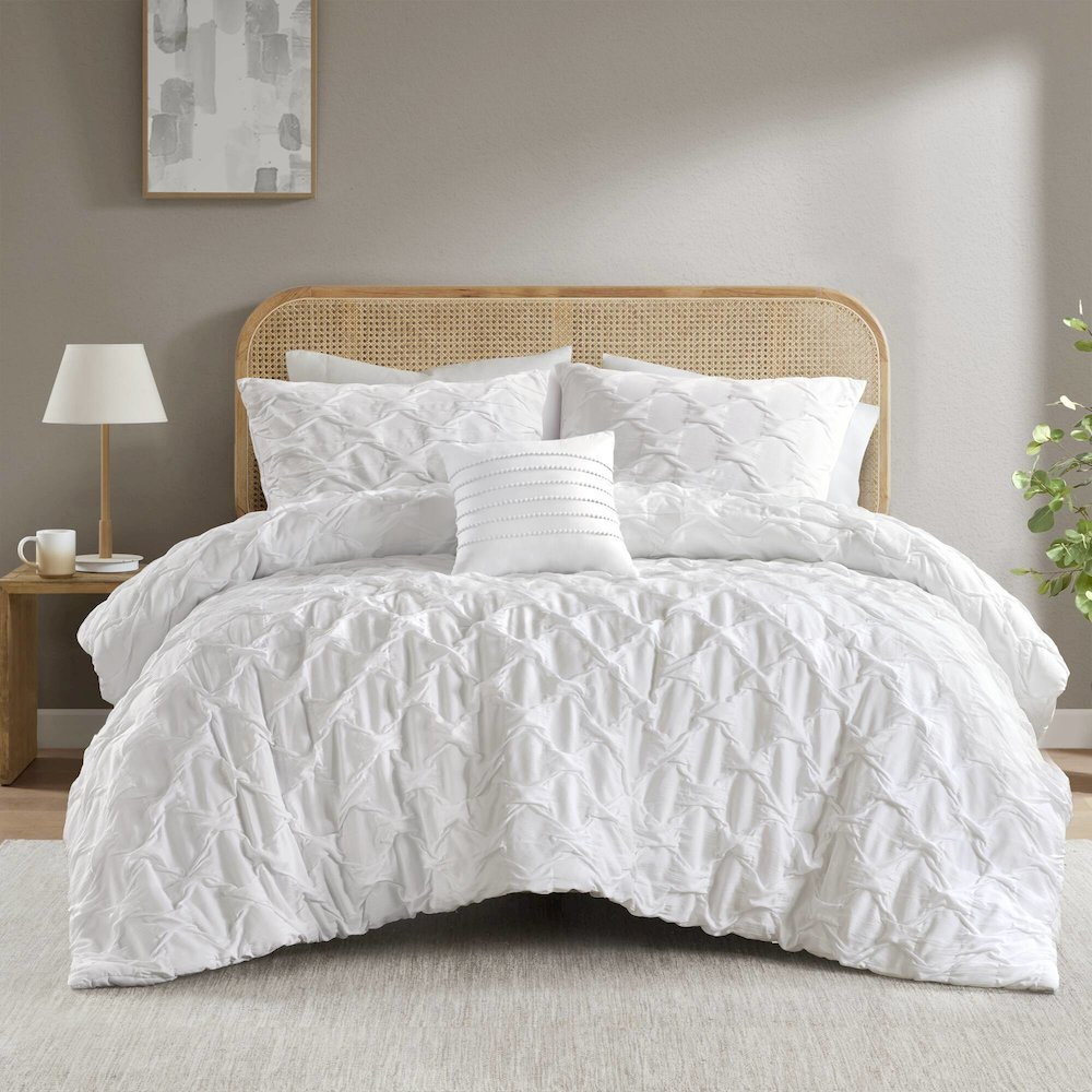 Start2Finish Bailey Diamond Pucker Woven Comforter Set in white, showcasing a textured diamond pattern on soft woven fabric.