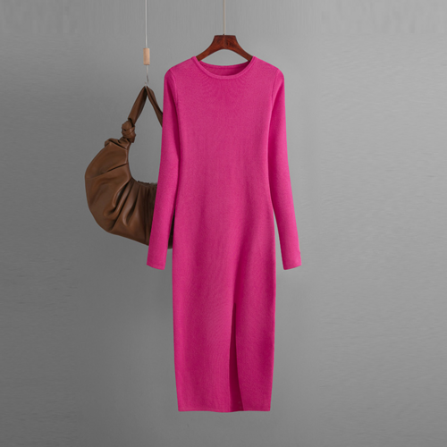 Carmine Juneberry long sleeve knitted backless round neck dress in autumn and winter, featuring a stylish, cozy design.