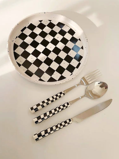 Six-piece modern checkered flatware set by Inspecial Home, featuring stylish utensils for home decor.