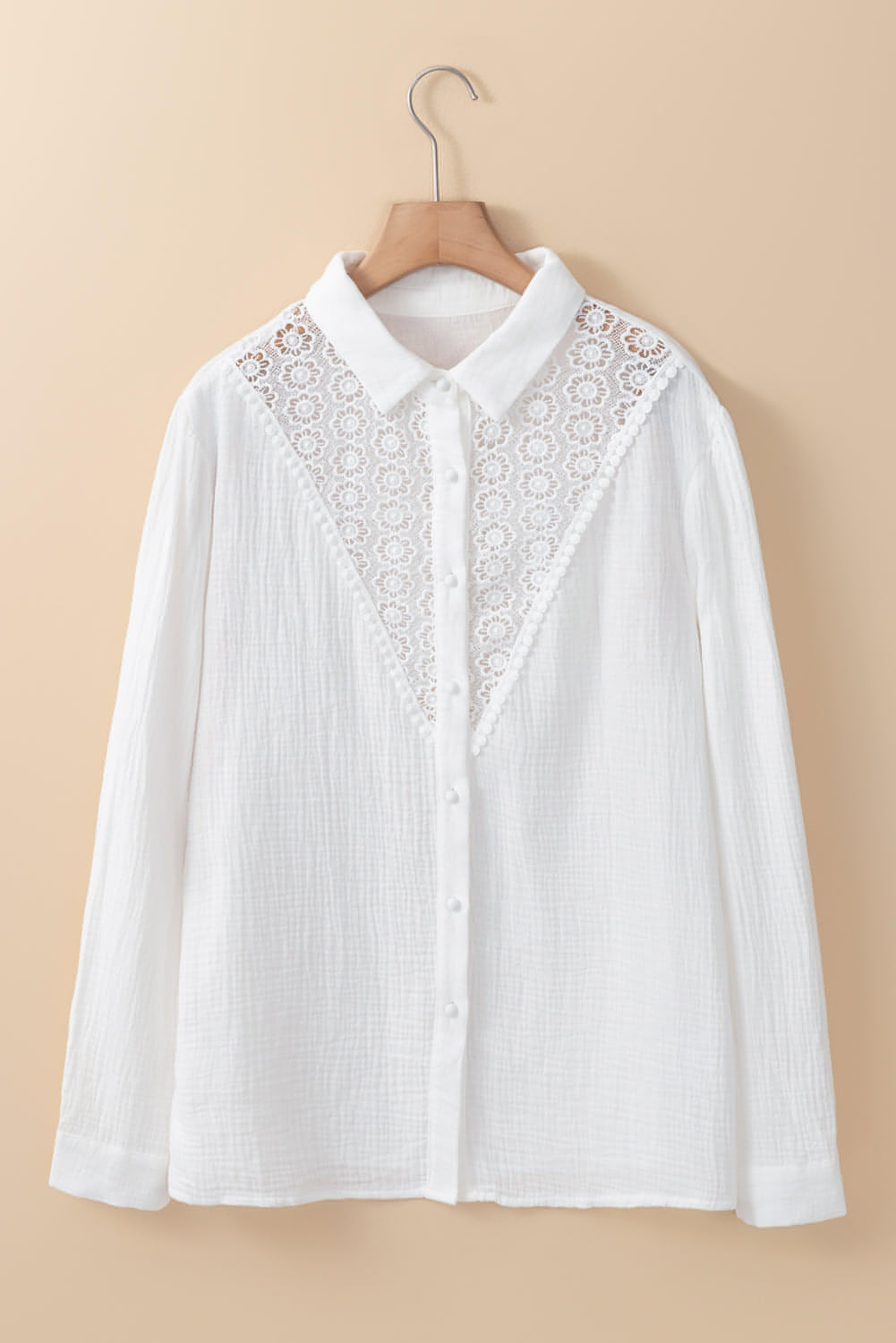 White floral lace hollow-out splicing crinkled blouse by Carmine Juneberry, featuring intricate lace and stylish splicing details.