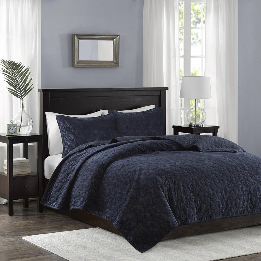 Start2Finish Harper 3-piece navy velvet quilt set with matching pillow shams, showcasing luxurious fabric and elegant design.