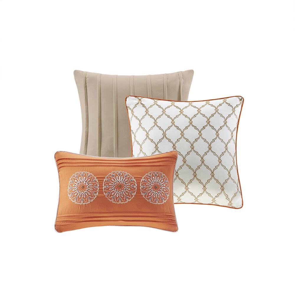 Start2Finish 6-piece reversible quilt bedding set with matching throw pillows, featuring a stylish, coordinated design.