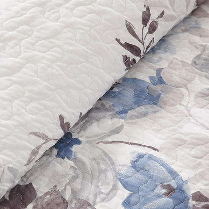 Start2Finish 6-piece printed quilt set with matching throw pillows, featuring colorful, decorative bedding for a cozy bedroom look.