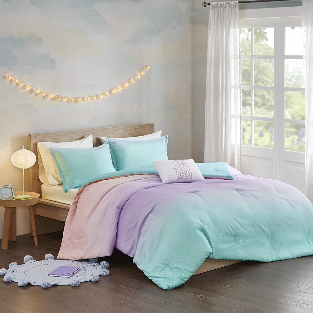 Start2Finish metallic glitter printed reversible comforter set with shiny, colorful patterns and soft fabric for a stylish bedroom look
