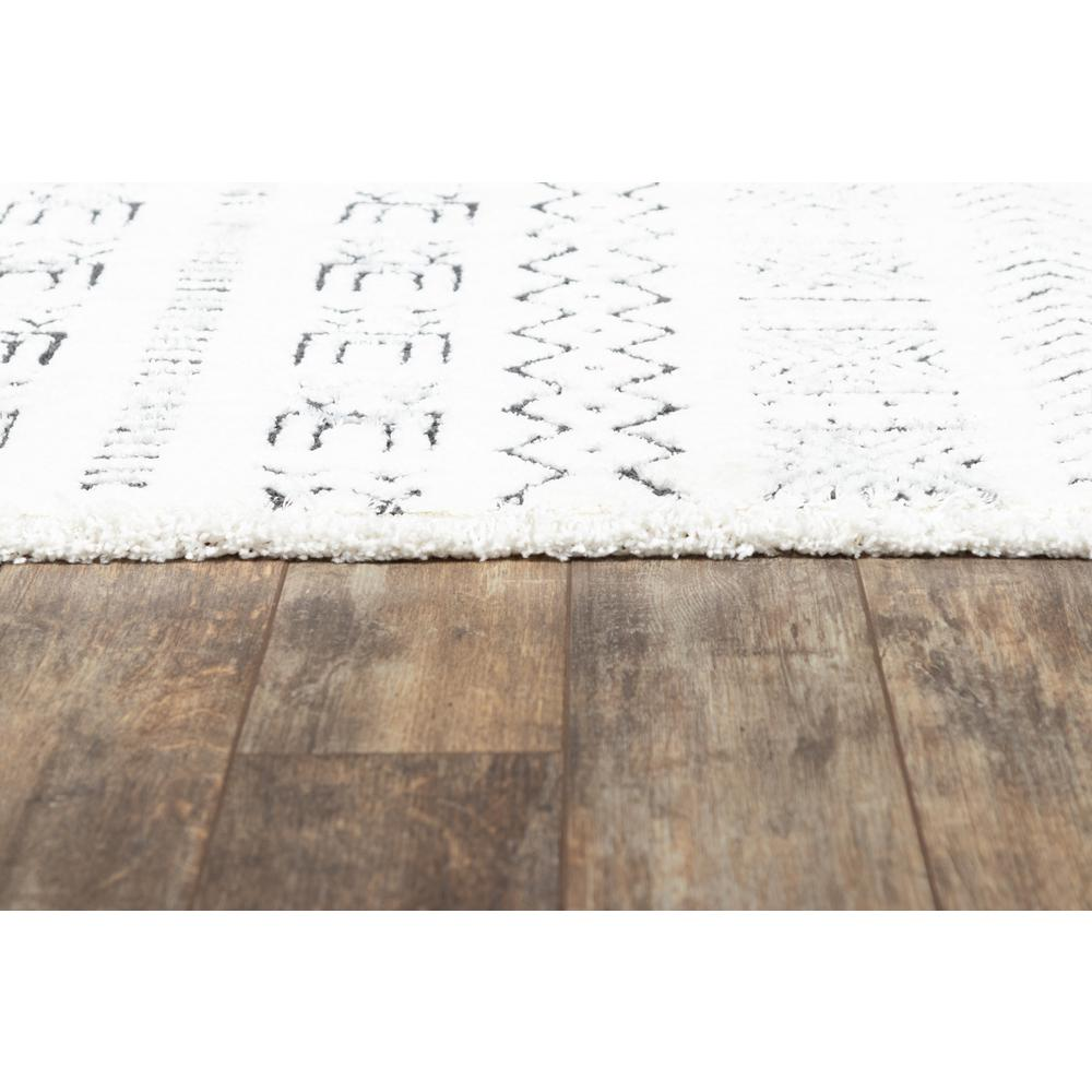 Start2Finish ivory rectangle area rug with modern design, measuring 5&