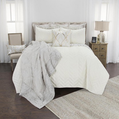 Start2Finish Donny Osmond 90x92 quilt with intricate patterns and soft fabric, ideal for cozy bedding or bedroom decor.