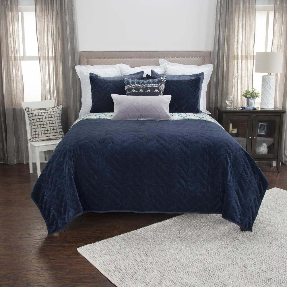 Donny Osmond 90x92-inch quilt from Start2Finish with a detailed floral and geometric pattern in soft colors.
