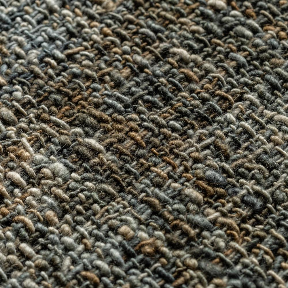 Start2Finish Abruzzo AZ1 gray 5x7.6 rug with modern design, featuring soft textures and neutral tones for stylish flooring.