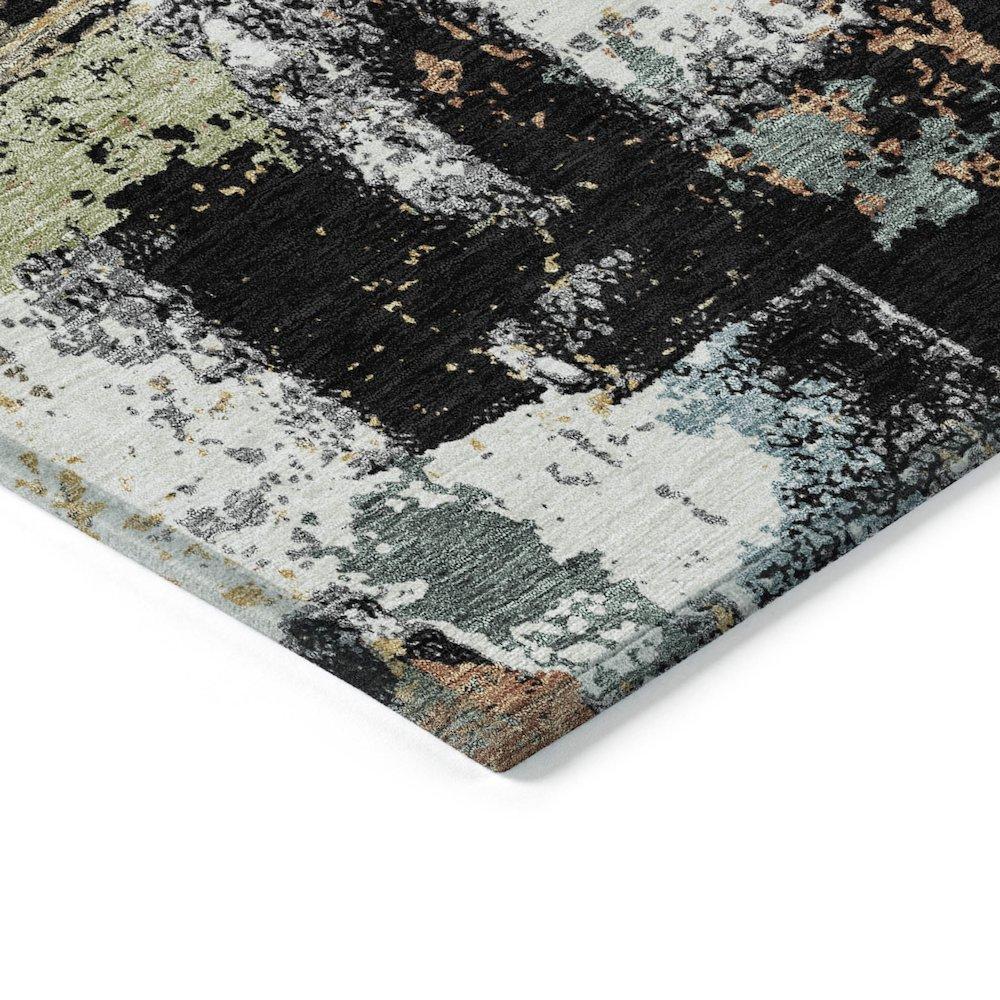 Start2Finish black indoor/outdoor Chantille rug, 5&