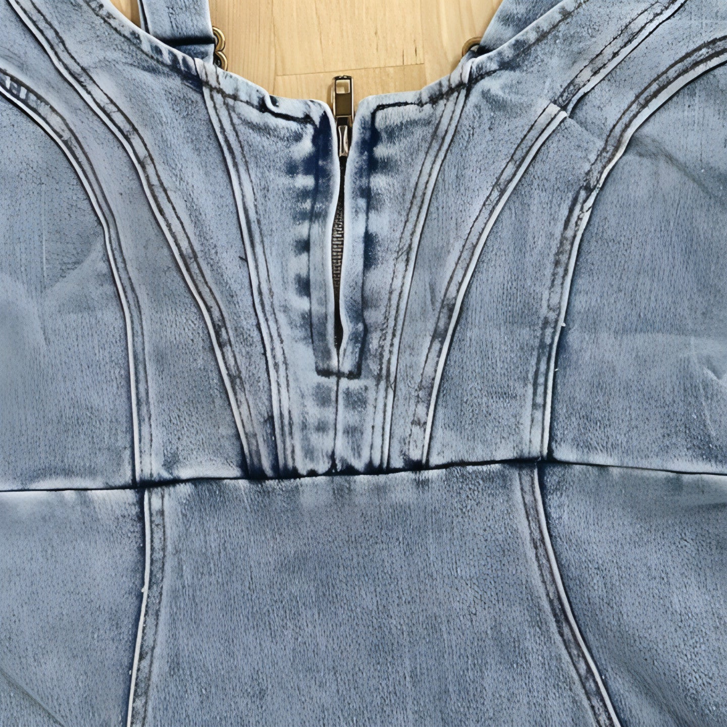 Carmine Juneberry U-neck suspender denim dress with slim fit, casual summer style, featuring adjustable straps and a fitted design.