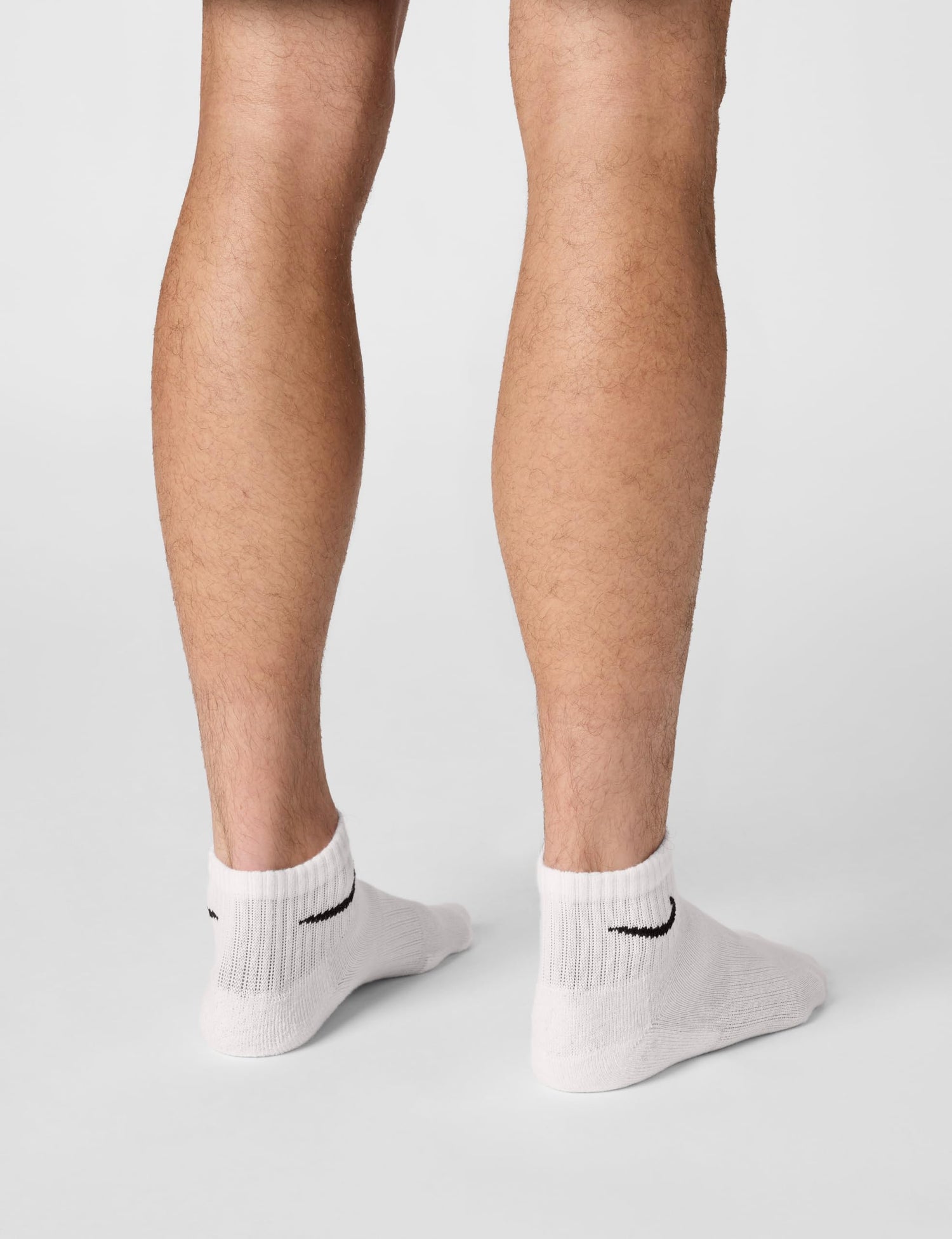 Nike Unisex Adult Everyday Cushioned Training Ankle Socks (6-Pack) | Mens and Womens
