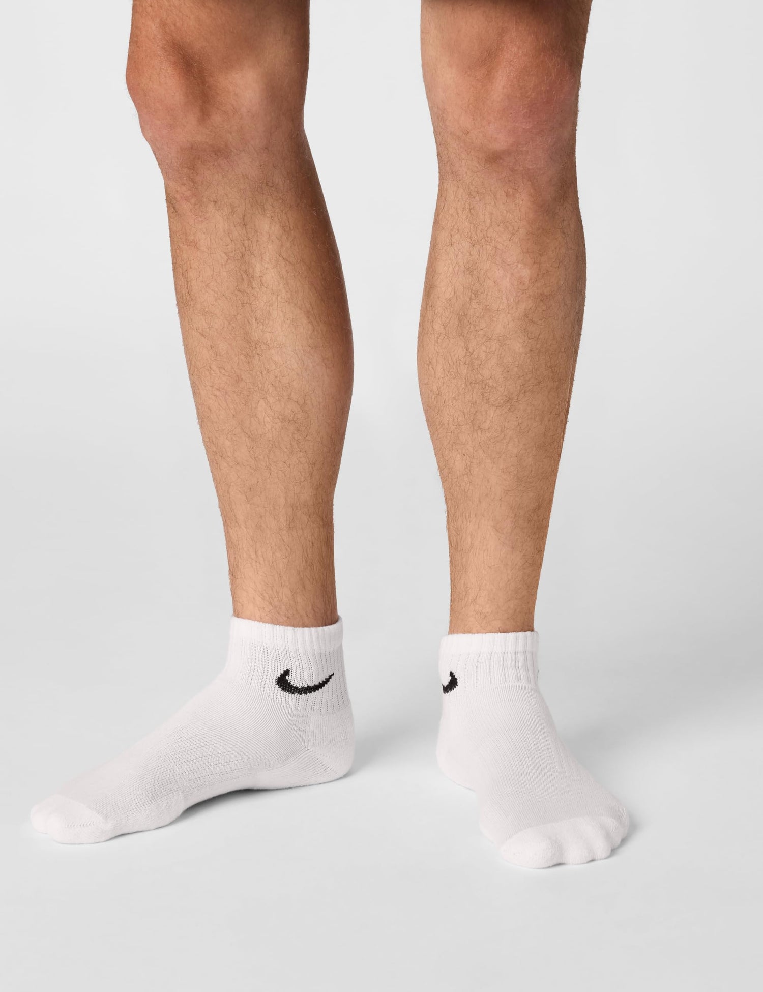 Nike Unisex Adult Everyday Cushioned Training Ankle Socks (6-Pack) | Mens and Womens