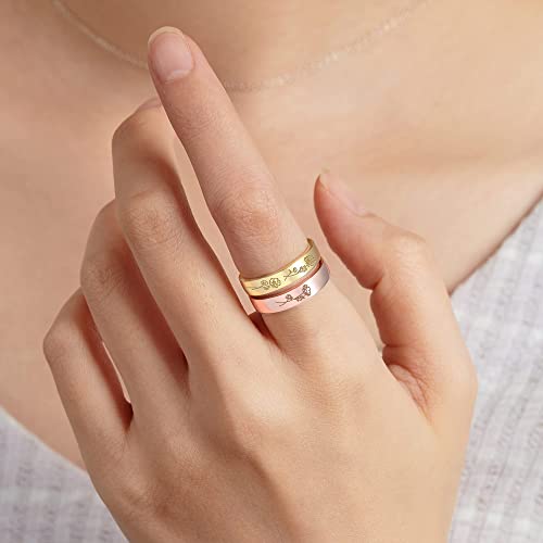 Green Millie birth month flowers ring with floral design, family-themed jewelry, ideal gift for mom or mother.