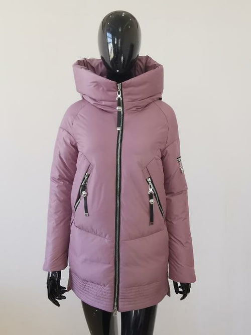 Women’s jade casual winter hooded coat with zipper pockets, padded parka jacket ideal for cold weather.