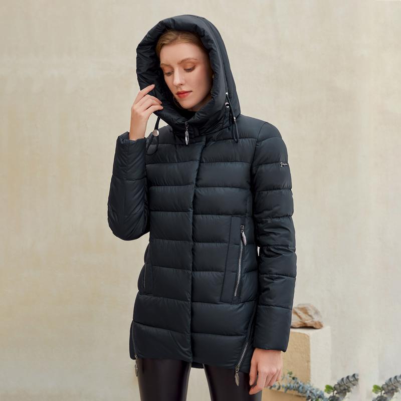Women’s warm hooded winter coat by Jade, casual jacket with a cozy hood and insulated design for cold weather comfort.