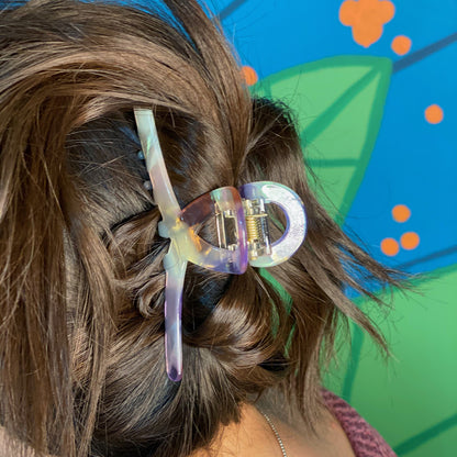 Fuchsia Hercules Barely There Hair Claw featuring sleek, minimalist design in metallic finish, ideal for secure and stylish hair styling