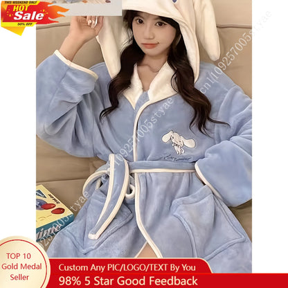 Start2Finish My Melody hooded bathrobe for women, soft cartoon-flannel fabric, water-absorbing and quick-drying features.