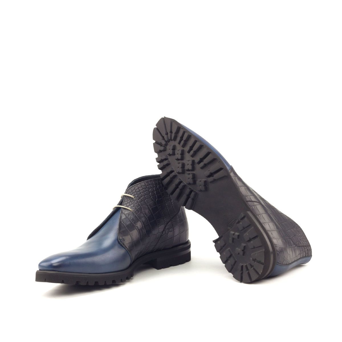 Magenta Apple David Monti Chukkas in brown leather, stylish footwear with ankle height and classic design.