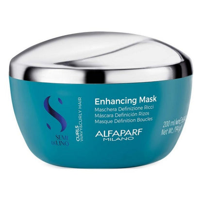 Alfaparf Milano Hair Mask in a jar, creamy haircare treatment with a smooth texture, suitable for nourishing and conditioning hair.