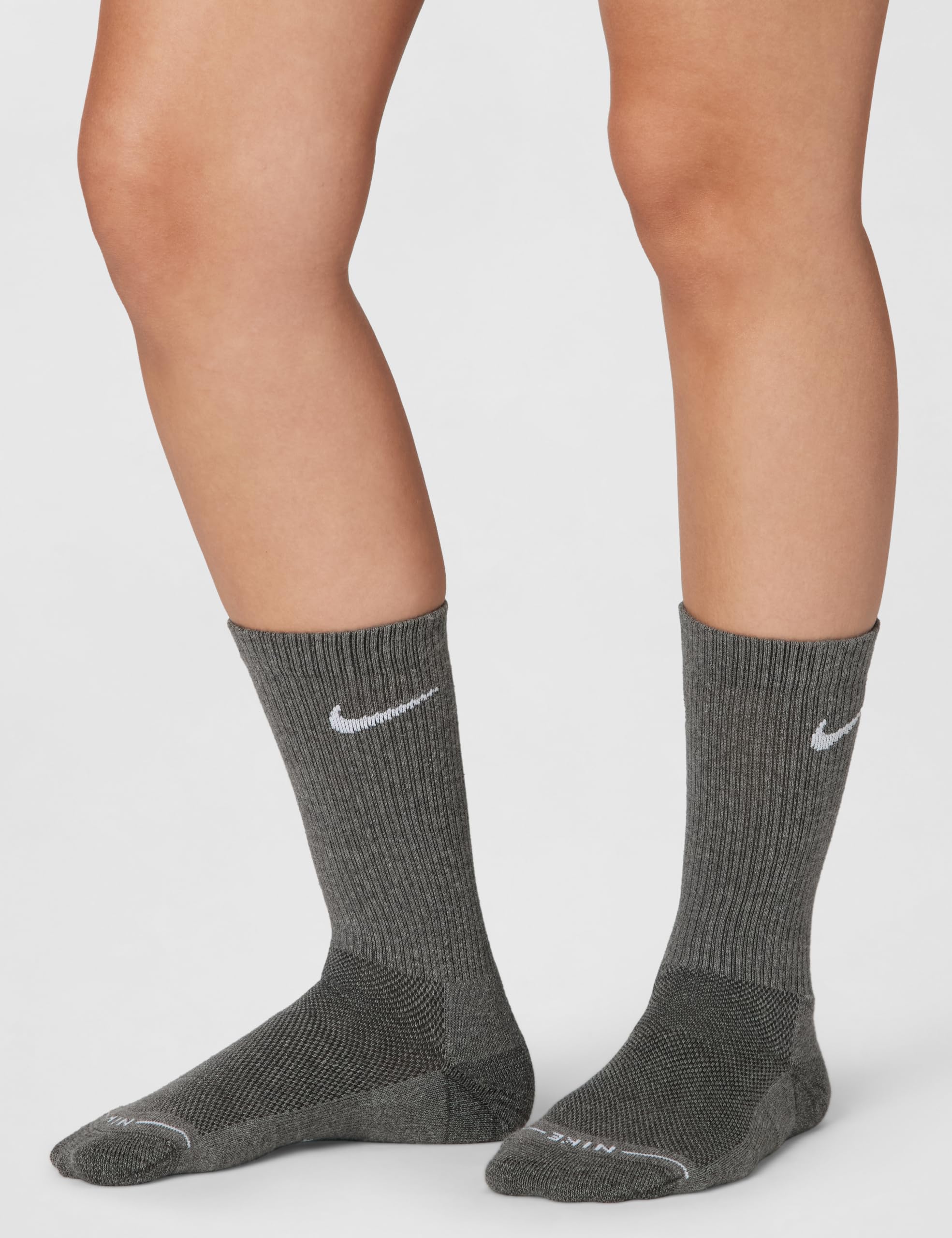 Nike Unisex Adult Everyday Elevated Crew Socks (6-Pack) | Mens and Womens