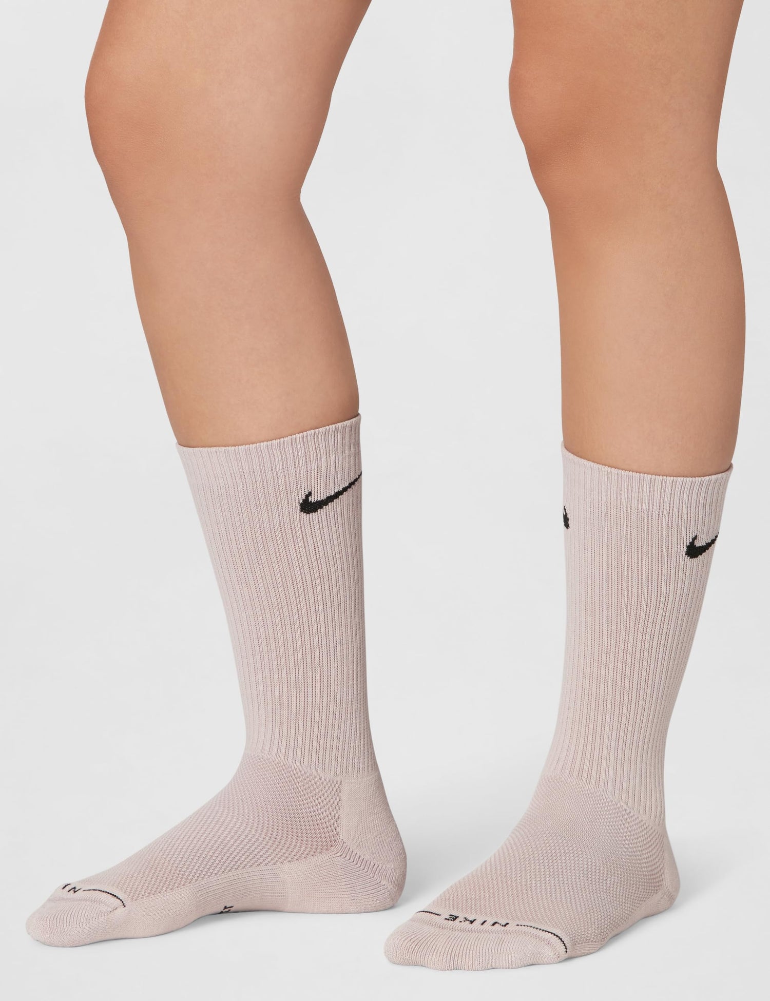 Nike Unisex Adult Everyday Elevated Crew Socks (6-Pack) | Mens and Womens