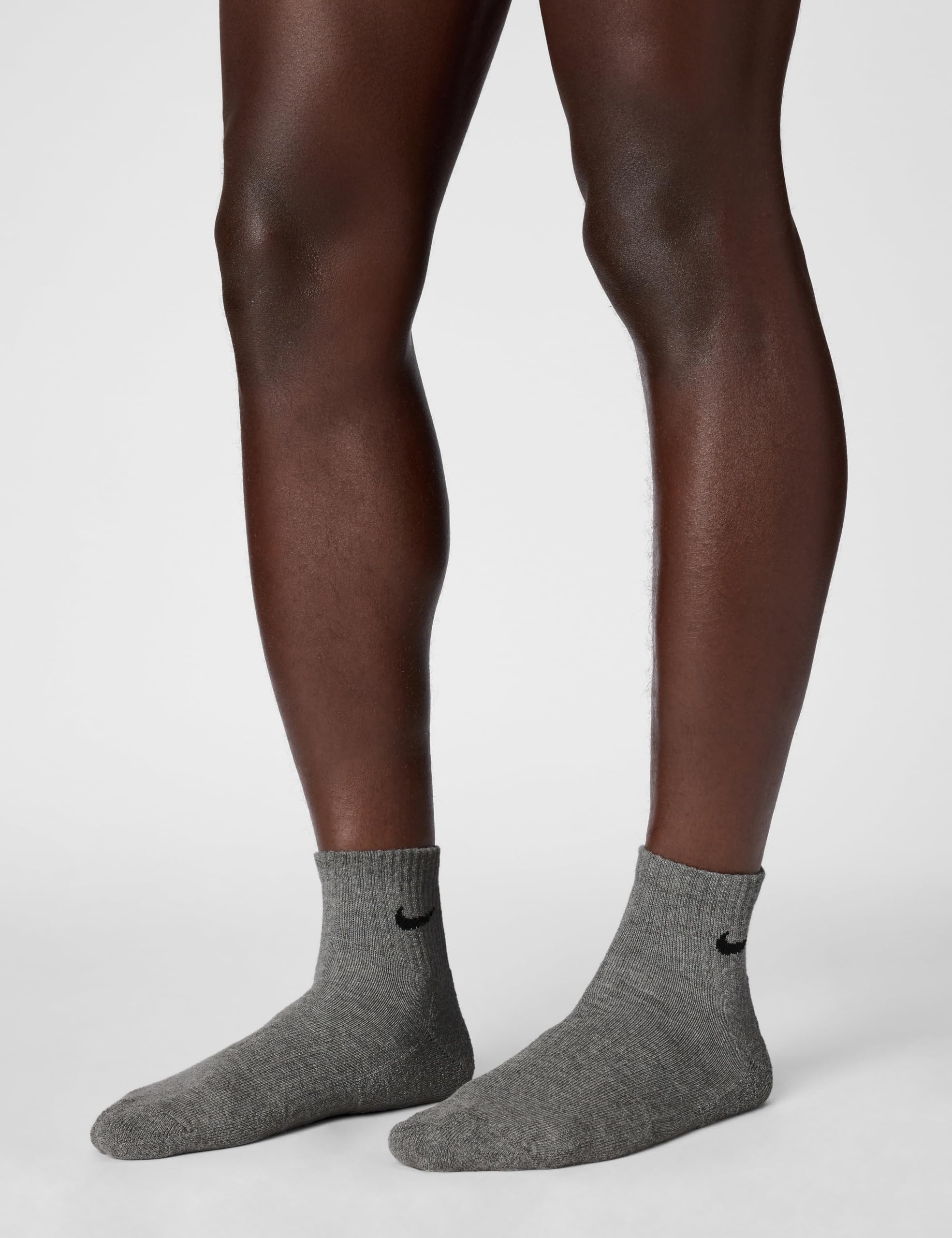 Nike Unisex Adult Everyday Cushioned Training Ankle Socks (6-Pack) | Mens and Womens
