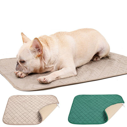 Natural bamboo fiber dog training pad from Maroon Asteria, designed for pet comfort, with a soft, absorbent surface and fixed-point design.