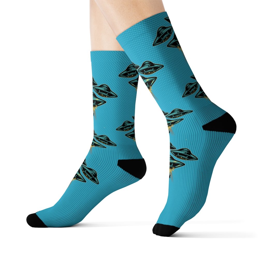 Yellow Pandora UFO Area 51 socks featuring alien and UFO patterns, colorful and comfortable sock design.