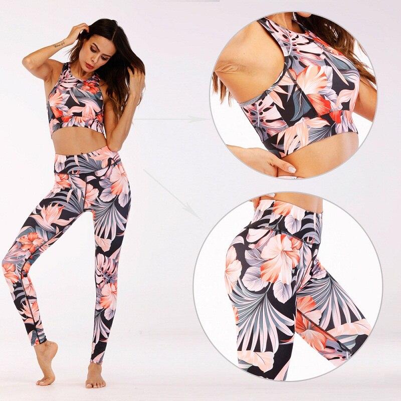 Jade EP Print women’s floral fitness yoga set, activewear sportswear outfit for women, perfect for workout and yoga sessions.