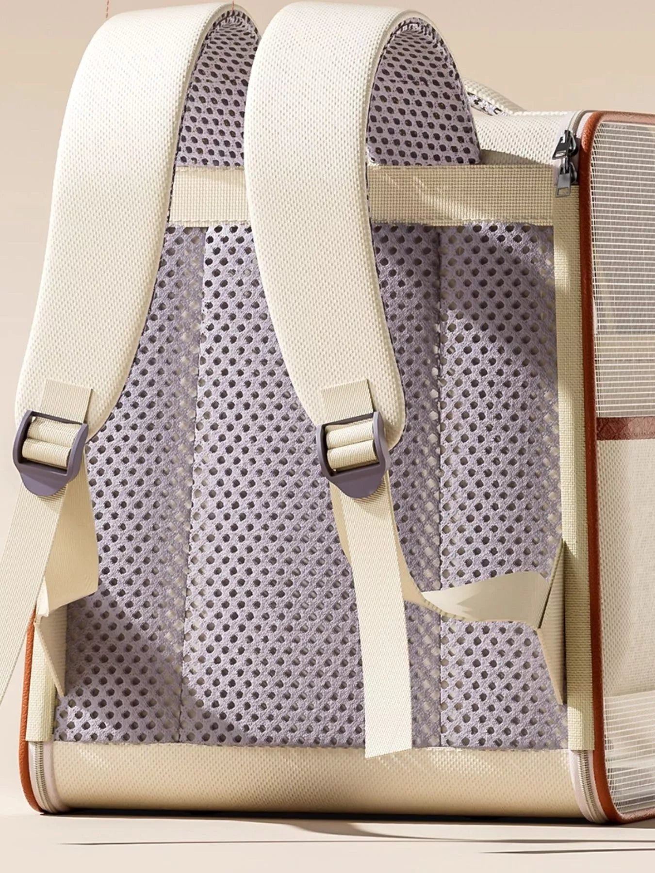 Pear Daisy portable breathable pet carrier backpack for pets, designed for comfort and ease during outdoor travel.