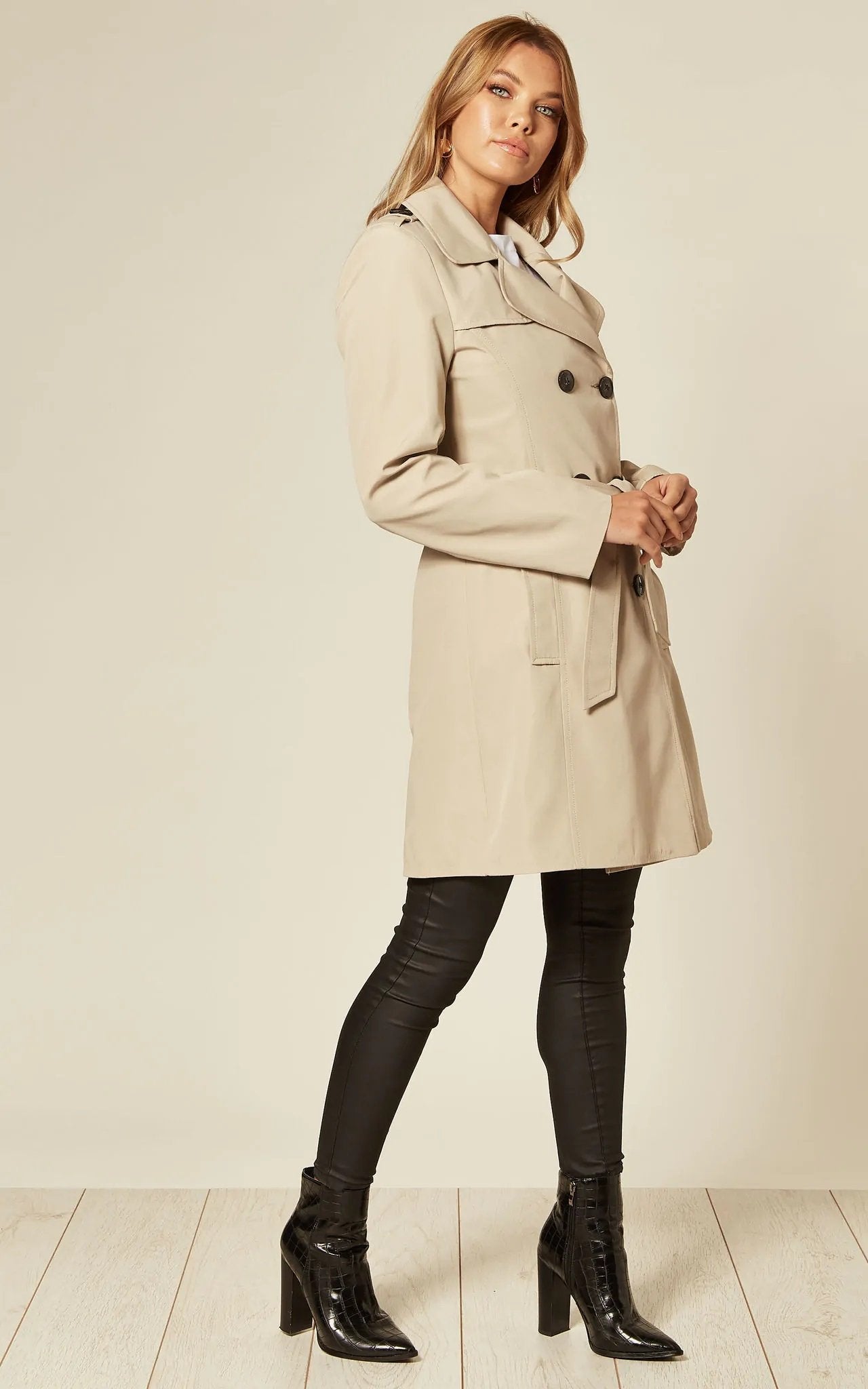 Rose Eleusis spring/summer military double-breasted trench coat in stone color, stylish jackets and coats for versatile wear.