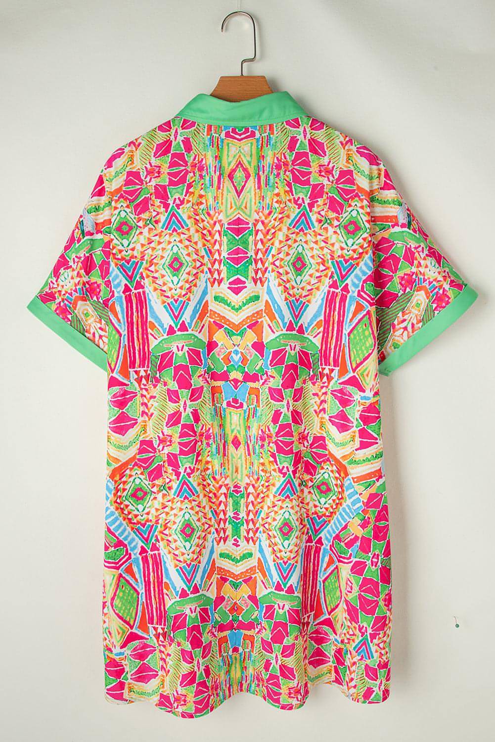 Orange geometric print contrast short sleeve dress by Carmine Juneberry, stylish and comfortable for casual wear.