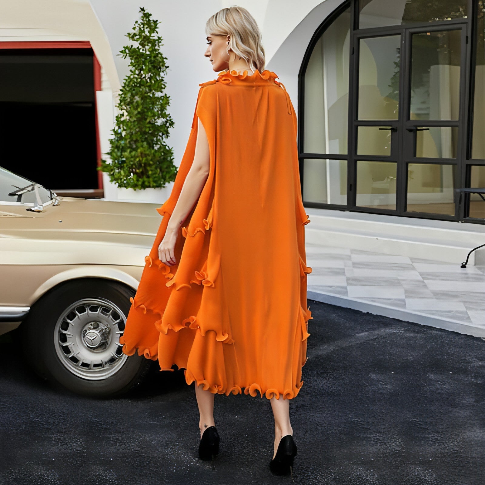 Carmine Juneberry Autumn short sleeve pleated dress with elegant design, showcasing a stylish and affordable luxury fashion look.