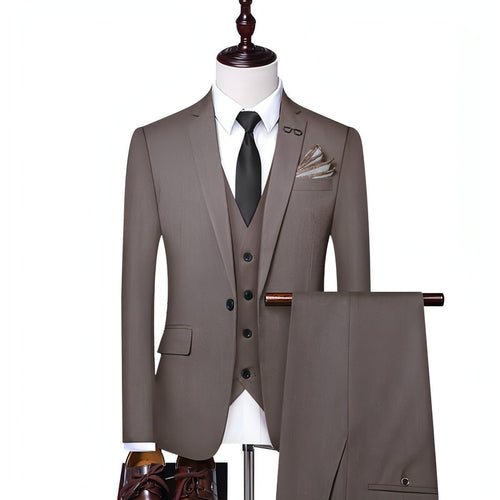 Carmine Juneberry CavalierClass men&