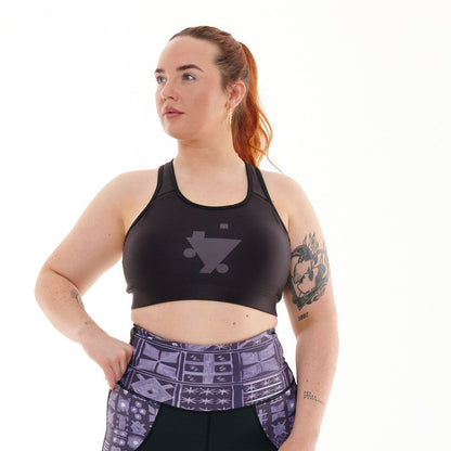 White Oliver B.G.W.E sports bra, activewear top with supportive design, shown on a mannequin.