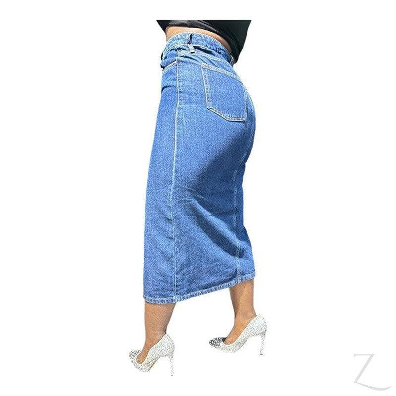 Raspberry Pallas ladies denim pencil skirt in plain design, midi length, showcasing a fitted style with strong denim fabric.