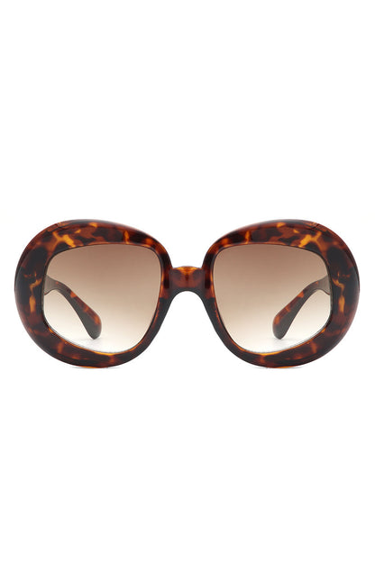 Maven - Oversized Geometric Oval Round Fashion Women&