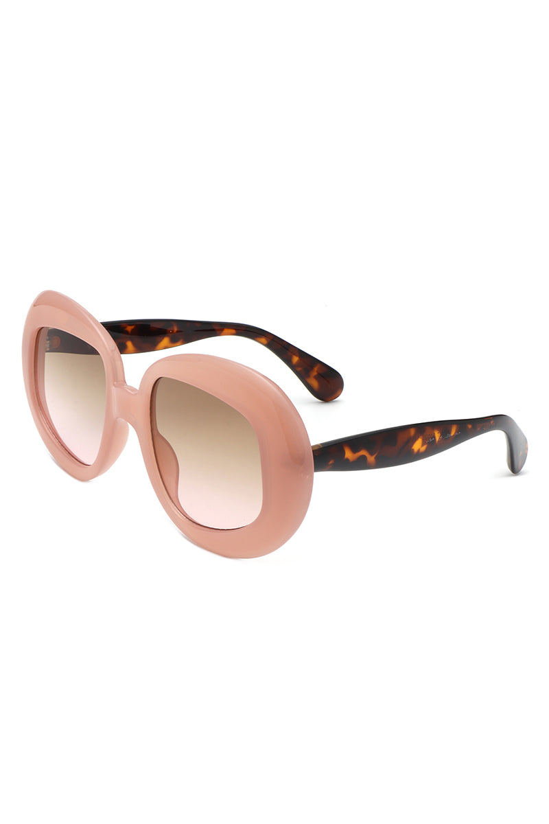Maven - Oversized Geometric Oval Round Fashion Women&