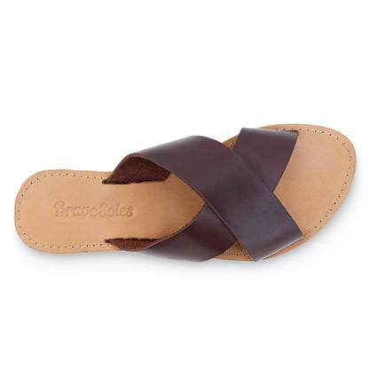 Maroon Perses Constanza footwear, close-up top view showcasing stylish design and rich color details.