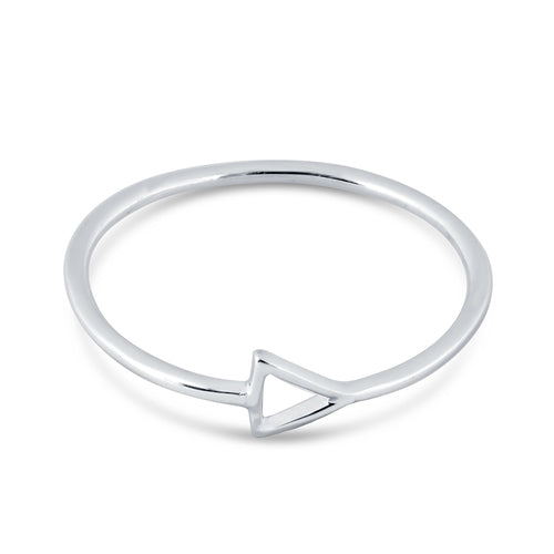 Dainty silver triangle ring from Cyan Ismene featuring a sleek geometric design for minimalistic style.