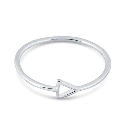 Dainty silver triangle ring from Cyan Ismene featuring a sleek geometric design for minimalistic style.