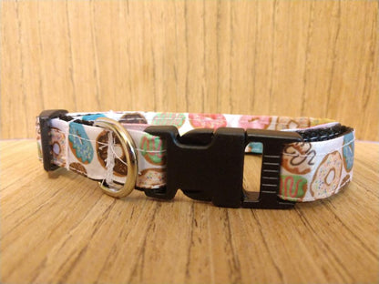 Green Thalassa small doughnut pattern collar for pets, featuring colorful doughnut designs on a durable leash and petwear set.