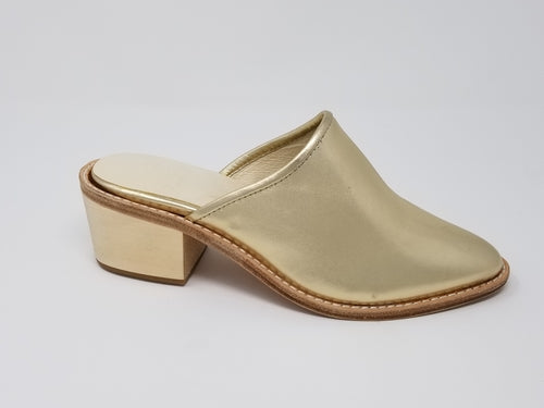 Azure Ophion Foxhill footwear in gold, showcasing stylish design and craftsmanship, perfect for casual or outdoor wear.