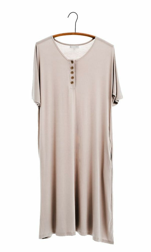 Mint green women&
