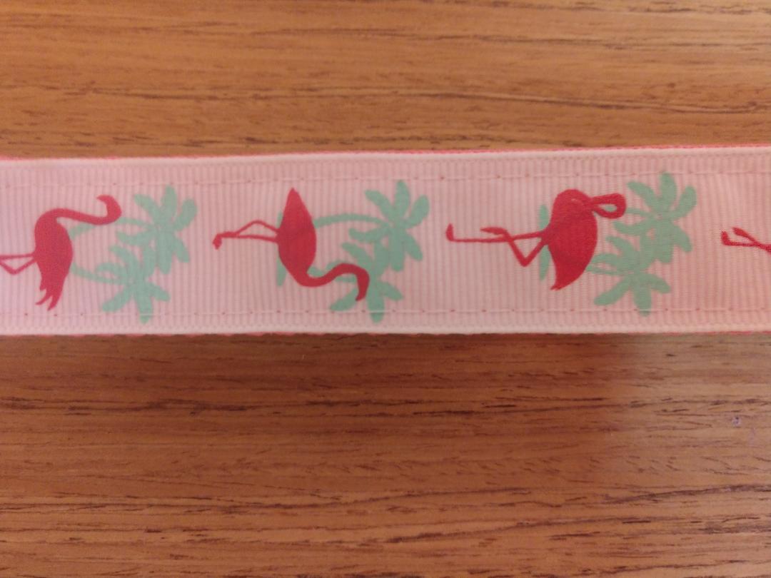 Large white and pink flamingo-themed pet leash from Green Thalassa, featuring colorful flamingo patterns.