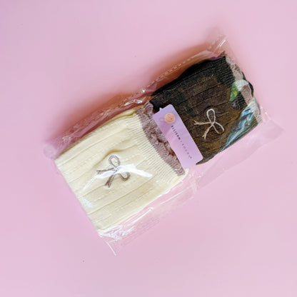 Fuchsia Hercules Bow Bow Socks set of 2, colorful and playful accessories for jewelry and watches collection.