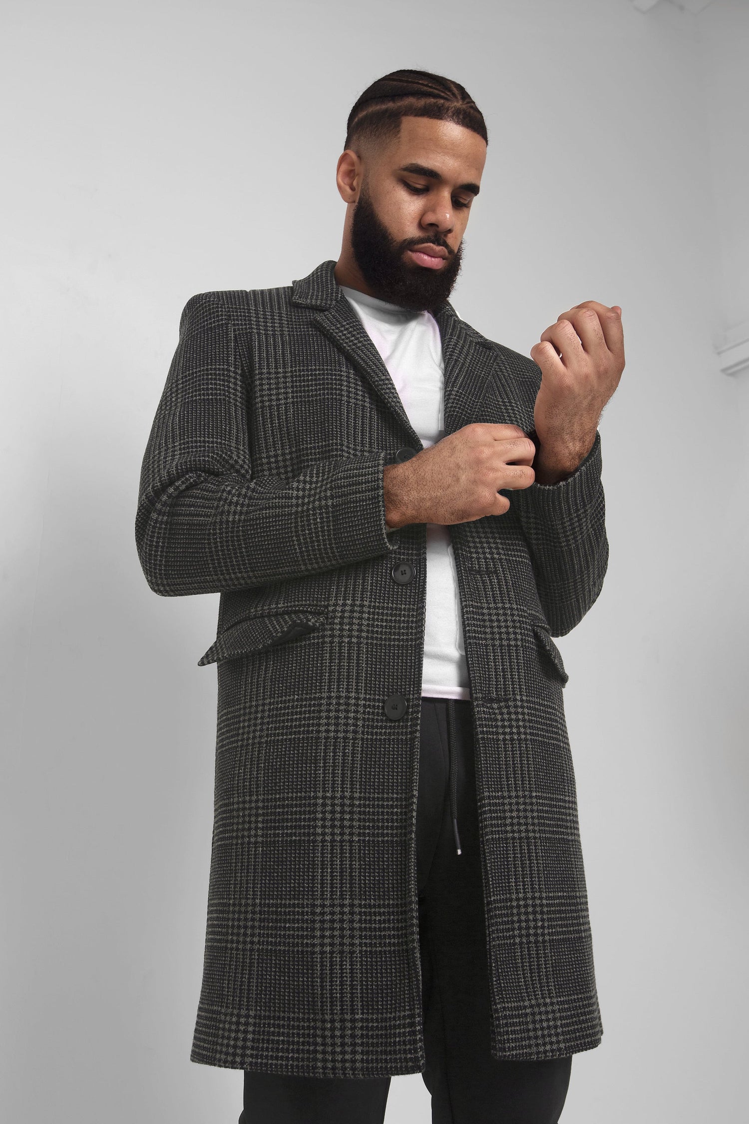 Grey men&