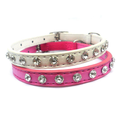 Salmon Oscar Glamour Puss cat collar featuring elegant design and adjustable fit, perfect for stylish feline pets.