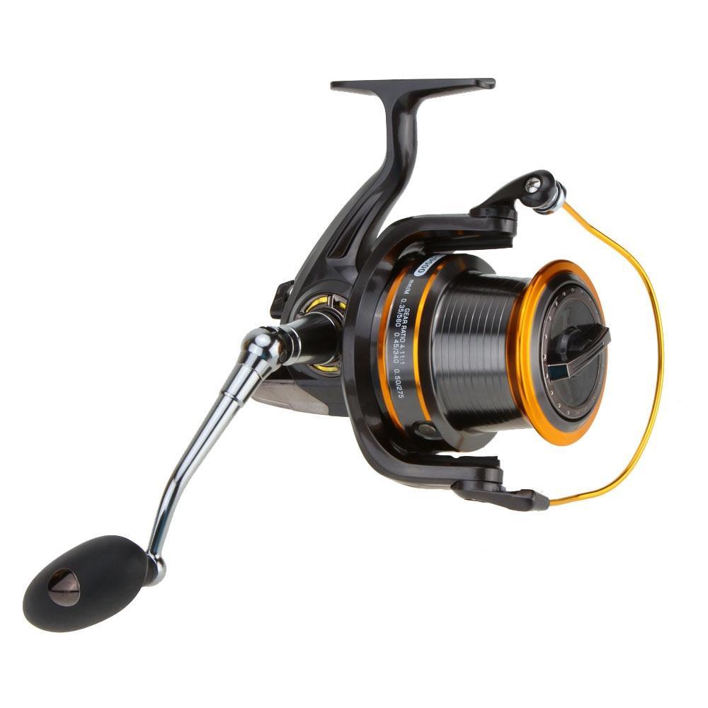 Maroon Asteria 9000 Type long-distance caster fishing reel with spinning wheel for saltwater fishing, showing the reel and handle.